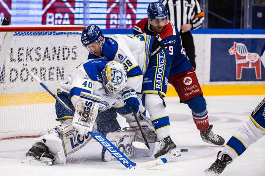 Leksands målvakt Mantas Armalis och Olle Alsing och