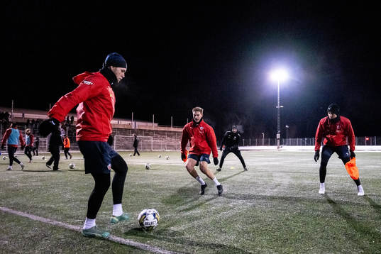 Målvakt Kalle Joelsson, Taylor Silverholt och Thomas Pauck