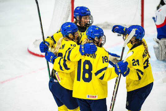 Mira Hallin of Sweden celebrates