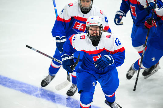 Nela Lopusanova of Slovakia celebrates