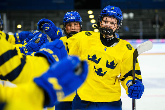 Ella Hellman of Sweden celebrates