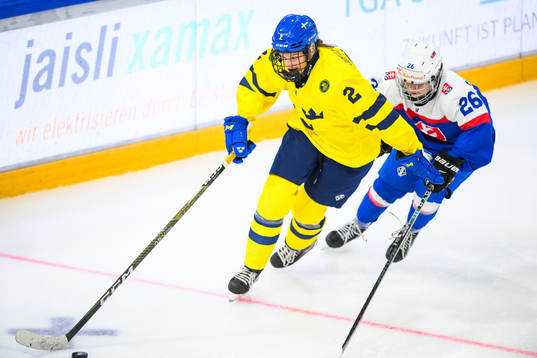 Rebecka Hollström of Sweden and Lenka Karkoskova of