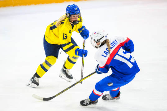 Mira Hallin of Sweden and Ema Lackova of Slovakia