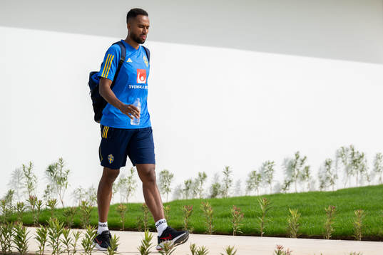 Isaac Kiese Thelin of the Swedish men's football national
