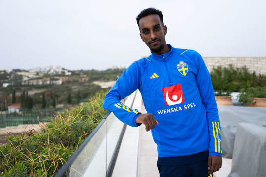 Taha Ali of the Swedish men's football national team pose