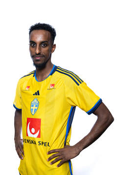 Taha Ali of the Swedish men's football national team pose