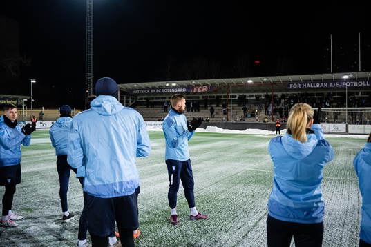 Malmö FFs spelare tackar publiken