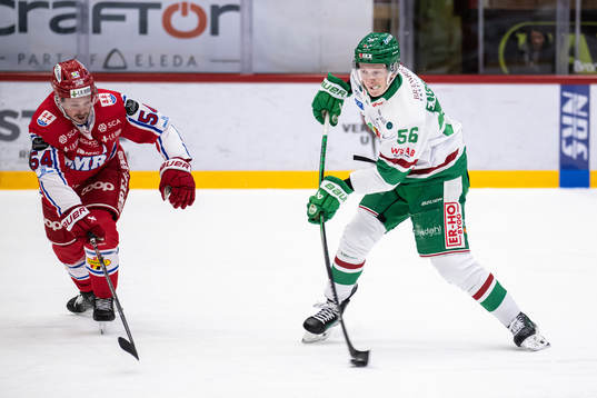 Rögles Adam Engström och Timrås Jonathan Dahlén
