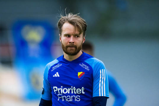 Djurgårdens Jacob Une Larsson