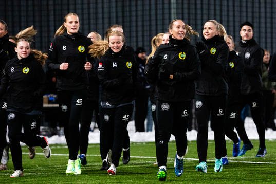 Ebba Lilliehöök, Julia Roddar och Anna Jøsendal med