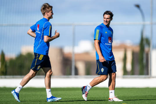Oskar Fallenius and Kevin Ackermann of the Swedish men's