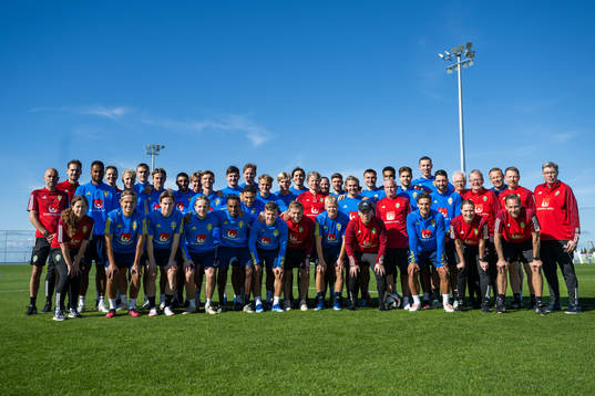 Kit manager Björn Eriksson, Interim coach Daniel