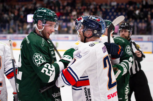 Färjestads Per Åslund och Växjös Brian Cooper