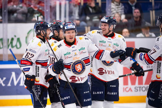 Bläddra bland fler bilder av Ishockey, SHL, Färjestad - Växjö
