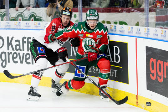 Örebros Niklas Nilsson och Frölundas Max Friberg