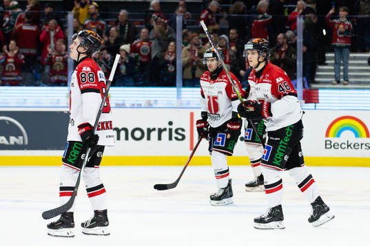 Örebros Jonathan Lekkerimäki och Svante Sjödin deppar