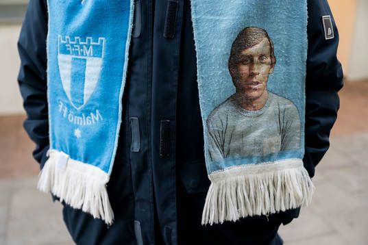 Minnesceremoni för Bosse Larsson på Malmö Stadion