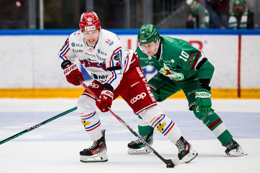 Timrås Erik Andersson och Rögles Rodrigo Abols