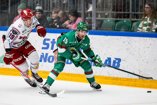Timrås Erik Andersson och Rögles Simon Ryfors