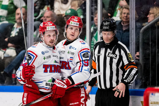 Timrås Jonathan Dahlén och Sebastian Hartmann jublar