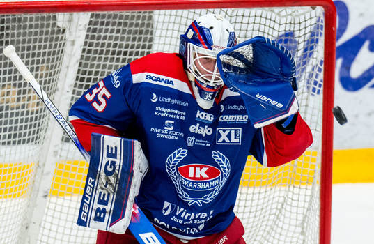Oskarshamns målvakt Emil Kruse