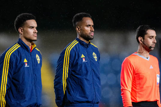 Goalkeeper Oliver Dovin and Isaac Kiese Thelin of Sweden