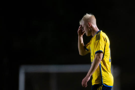 Otto Rosengren of Sweden looks dejected