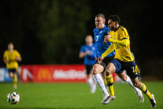 Edgar Tur of Estonia and Joakim Persson of Sweden
