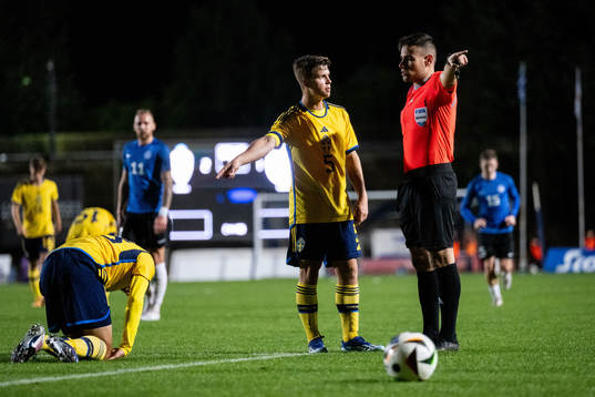 Samuel Dahl of Sweden reacts to decision by referee