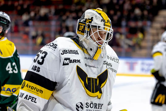 Västerås målvakt Niilo Halonen deppar