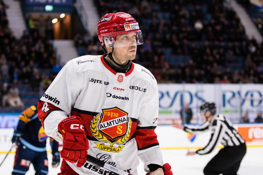 Almtunas Victor Aronsson deppar