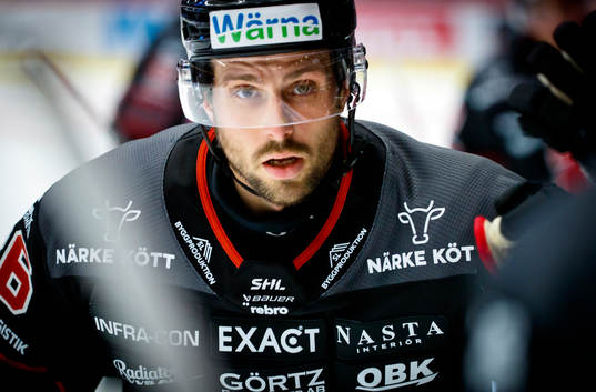 Örebros Mathias Bromé jublar vid 2-0