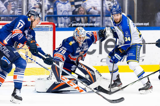 Växjös målvakt Adam Åhman och Leksands Peter Cehlarik