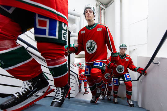 Frölundas David Edstrom innan ishockeymatchen i SHL mellan