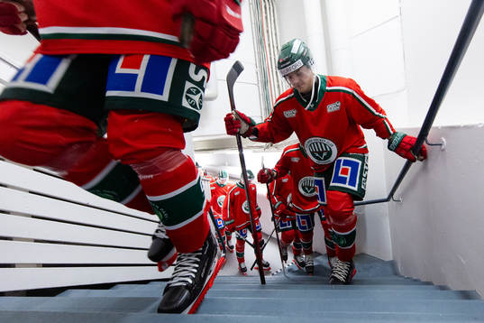 Frölundas Linus Högberg innan ishockeymatchen i SHL