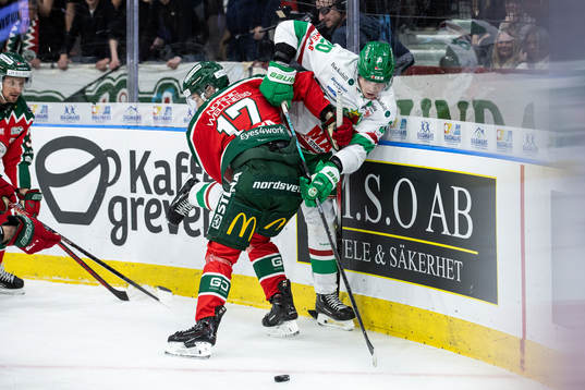 Frölundas Isac Born och Rögles Lian Bichsel