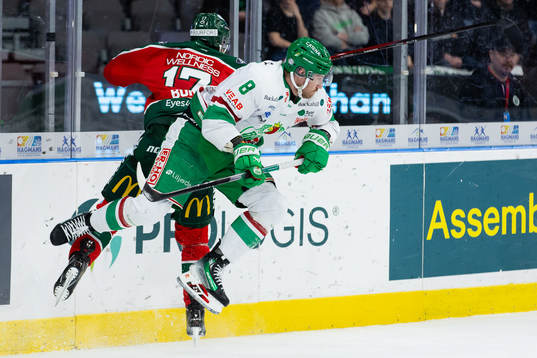 Frölundas Isac Born och Rögles Linus Sandin