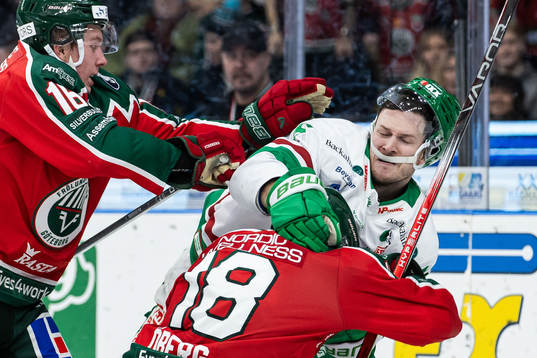 Frölundas Otto Stenberg, Linus Öberg och Rögles  Axel