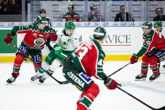 Frölundas Henrik Tömmernes och Rögles Rodrigo Abols