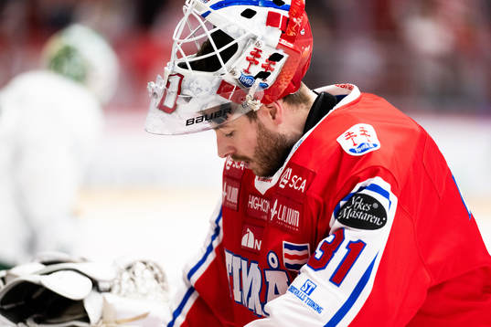 Timrås målvakt Tim Juel