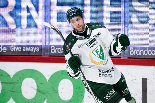 Färjestads Per Åslund jublar