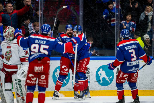 Oskarshamns Hynek Zohorna jublar md lagkamrater