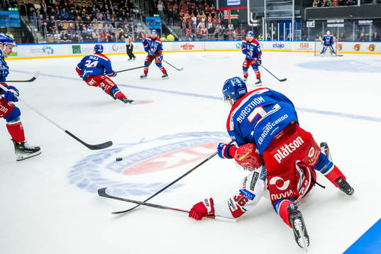 MoDos Sebastian Ohlsson och Oskarshamns Niclas Burström