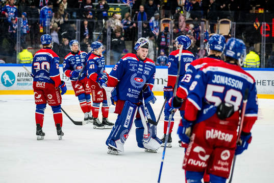 Oskarshamns målvakt Emil Kruse deppar