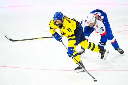 Ella Hellman of Sweden and Ema Lackova of Slovakia