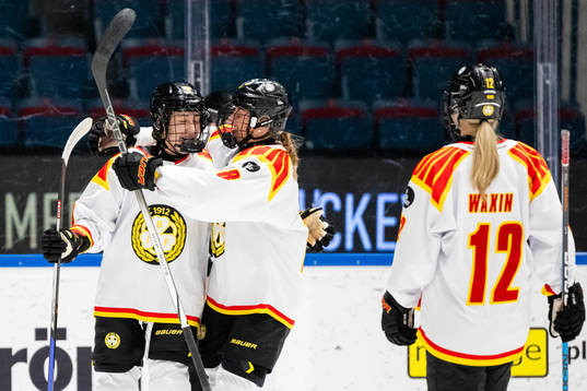 Brynäs Malia Schneider jublar