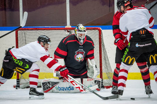 Malmö Redhawks målvakt Adam Werner