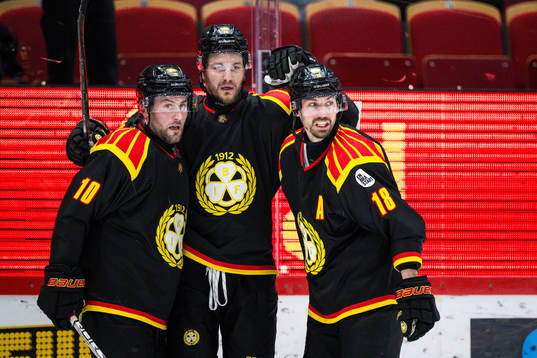 Brynäs Miks Indrasis jublar