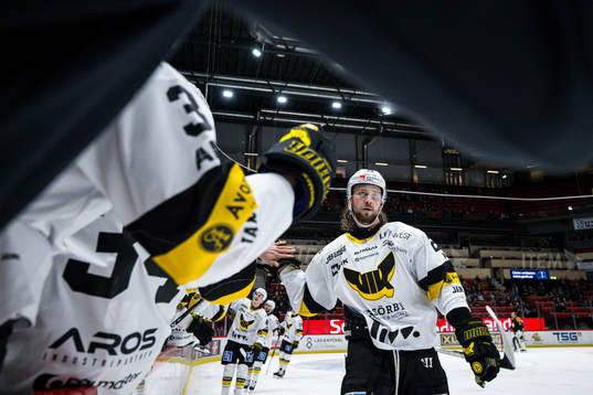 Västerås Marcus Bergman jublar
