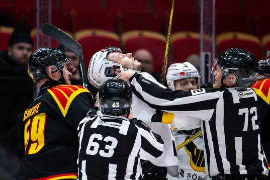 Brynäs Karlis Cukste och Västerås Eric Engstrand
